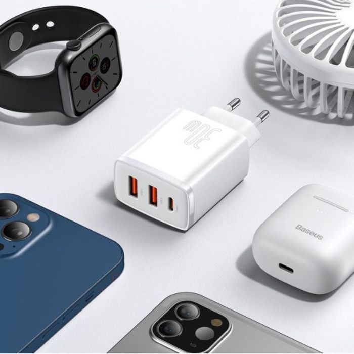 МЗП Baseus Compact Quick Charger 30W QC+PD (2USB-A/1C) (CCXJ-E)