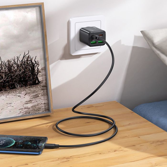 МЗП Hoco N56 Fundador PD30W four-port (2USB-A/2C) + кабель Type-C to Type-C
