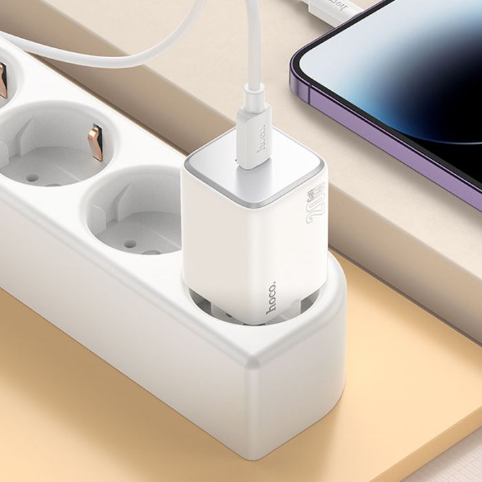 МЗП Hoco N40 Mighty PD20W (1USB-C) + кабель Type-C to Lightning